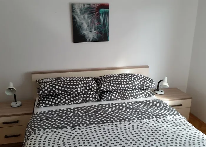 佩勒佐公寓酒店 *