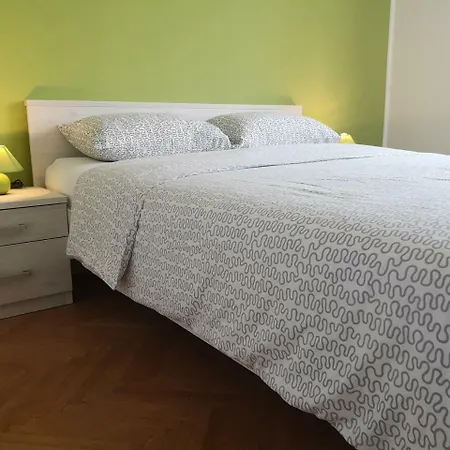 Peloza Appartamento Porec