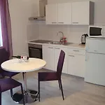 Peloza Apartmán *
